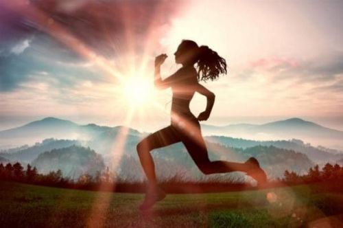 每天跑步半小时 可以带来好心情