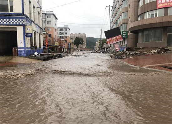 吉林市75个乡镇因暴雨发生洪灾 致22.6万人转移