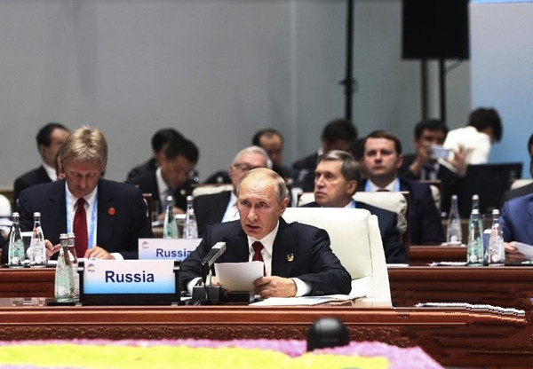 外媒：普京威胁将再驱逐155名美国驻俄罗斯外交人员