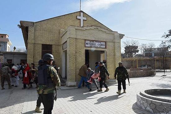 巴基斯坦一座教堂遭自杀式袭击 致至少9人死亡