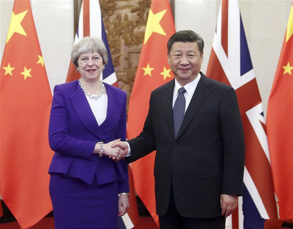 习近平会见英国首相特雷莎·梅