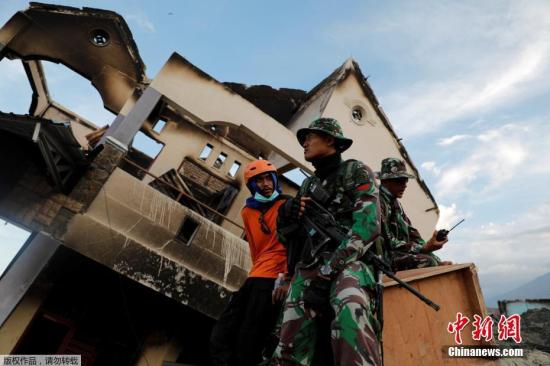 印尼地震海啸灾区恐有多达5000人失踪 搜救11日结束