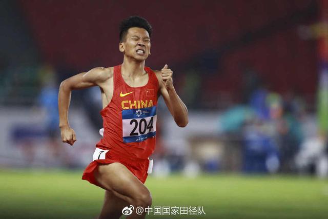 中国田径又迎一超级天才 21岁清华男神打破尘封6年的纪录