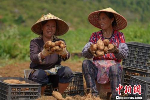 晒晒中国减贫成绩单：这些变化你感受到了吗？