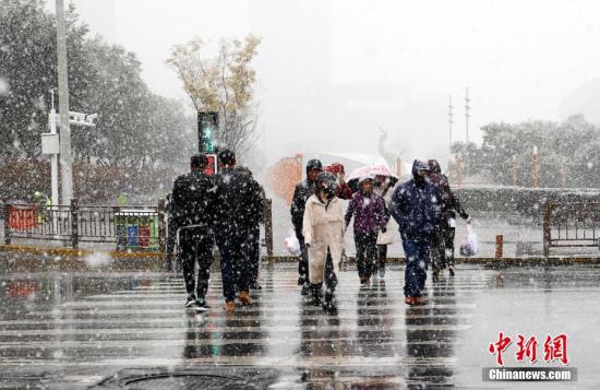 雨雪降温将横扫北方 台风“娜基莉”影响南海海域