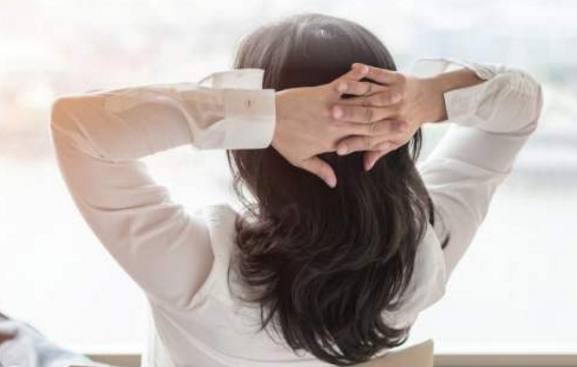 约85%的职场女性曾出现焦虑或抑郁症状 背后的症结何在？