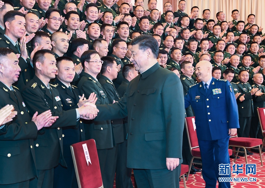 习近平春节前夕视察看望驻云南部队 向全体人民解放军指战员武警部队官兵民兵预备役人员致以新春祝福