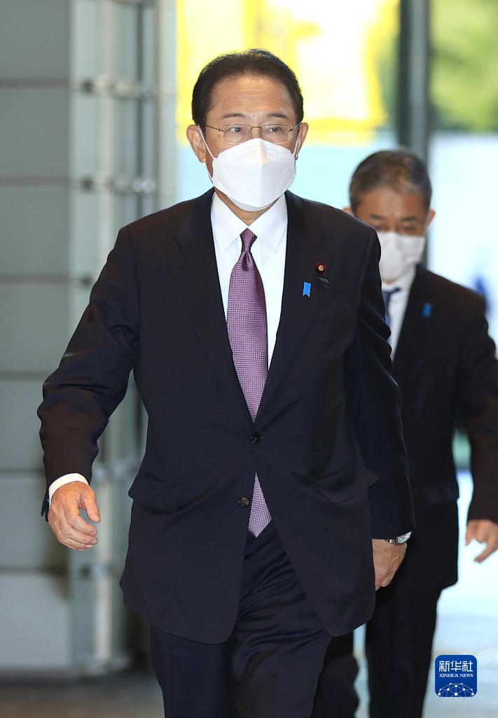 日本新任首相：应对新冠疫情等是政府当前要务