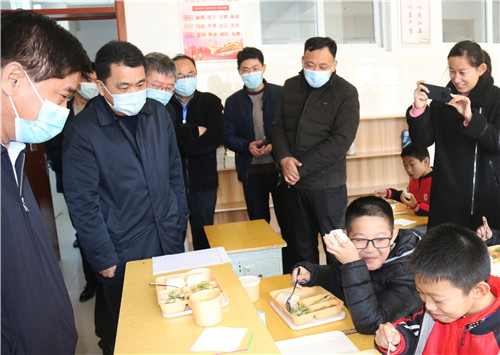 巴海峰督导检查东昌府区学生配餐安全工作