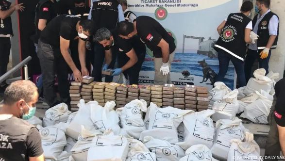 土耳其警方缴获1.2吨毒品