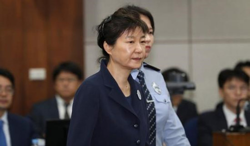 朴槿惠罪名增至20项 韩媒:光这一项就可判无期