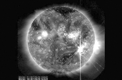 太阳“愤怒”了！10年来最强耀斑爆发